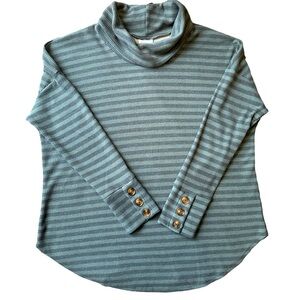 LuLaRoe Cowl Neck Waffle Knit Long Sleeve Button Cuff Decoration (XL)